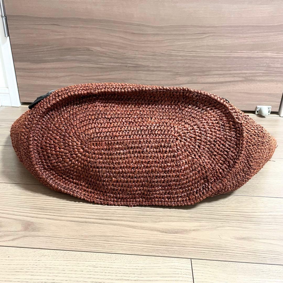 バレンシアガ　カゴバッグ　トートバッグ　ラフィア　シティ　ミラー　編み込み