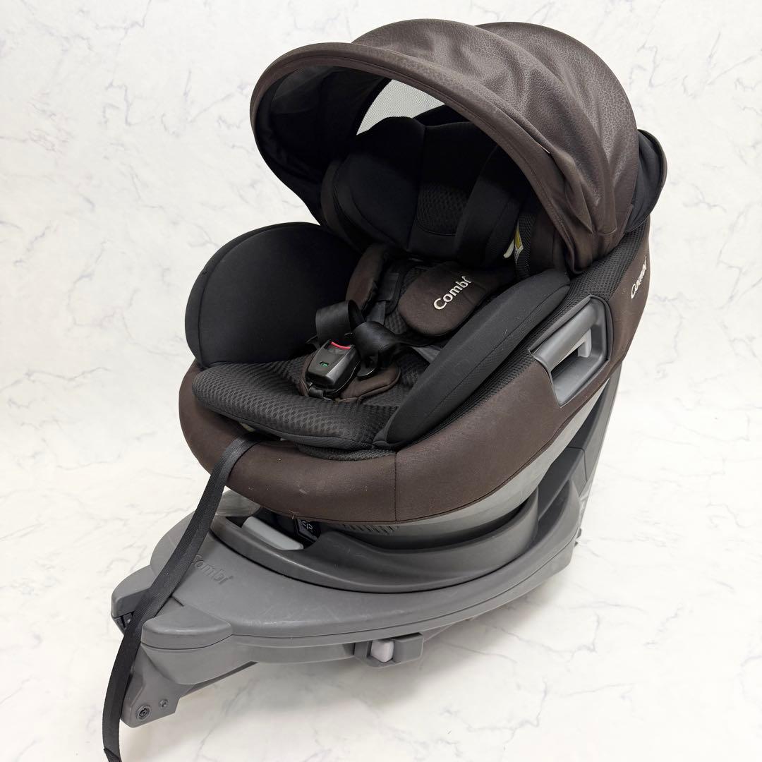 美品　コンビ THE S plus ISOFIX エッグショック ZC-750
