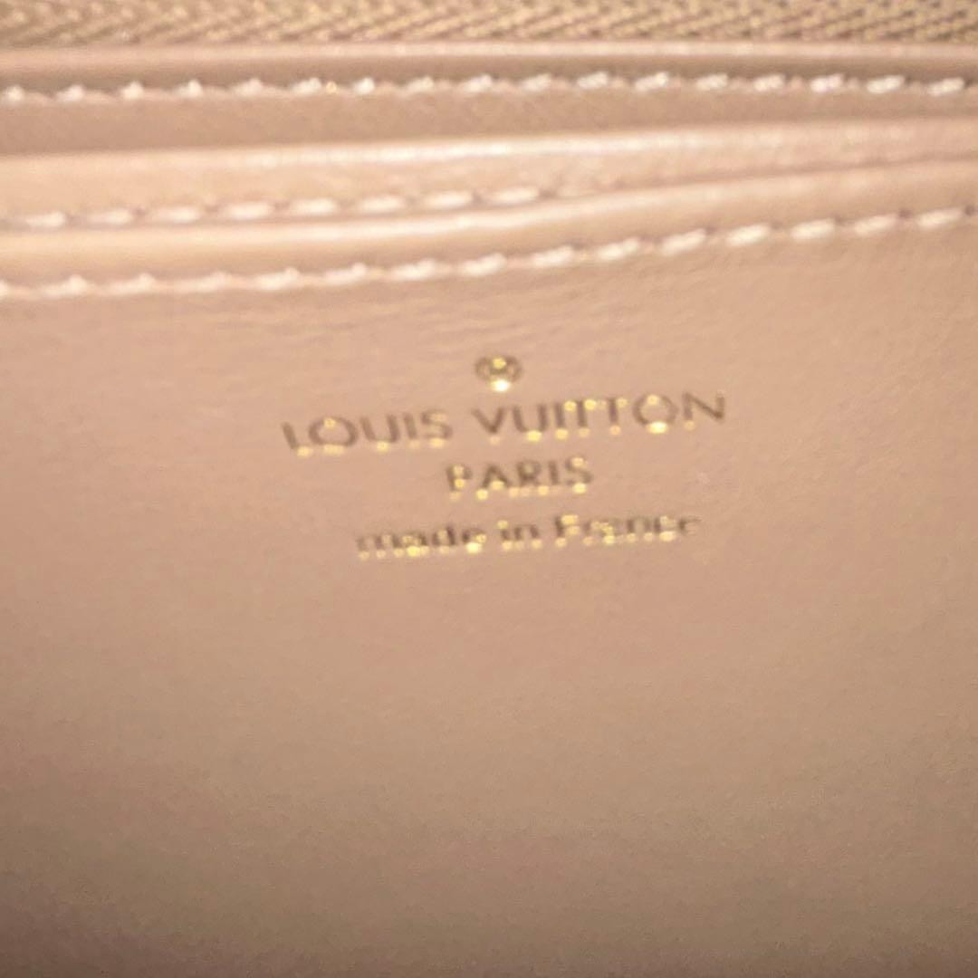 s*i様 ルイヴィトン モノグラム エンボス ジッピー・ウォレット