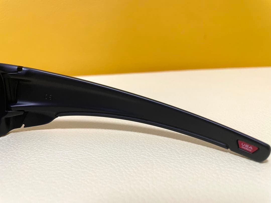 OAKLEY FUEL CELL サングラス OO9096-30