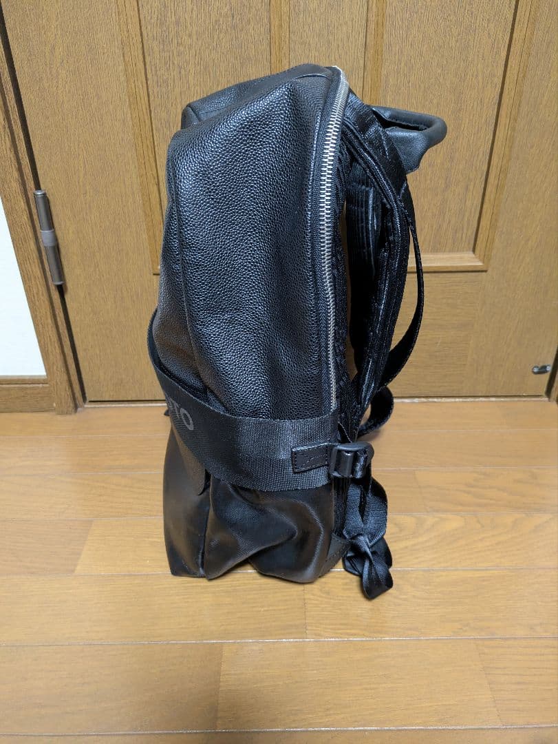 Y-3　カーサレザーバックパック(QASA BACKPACK)