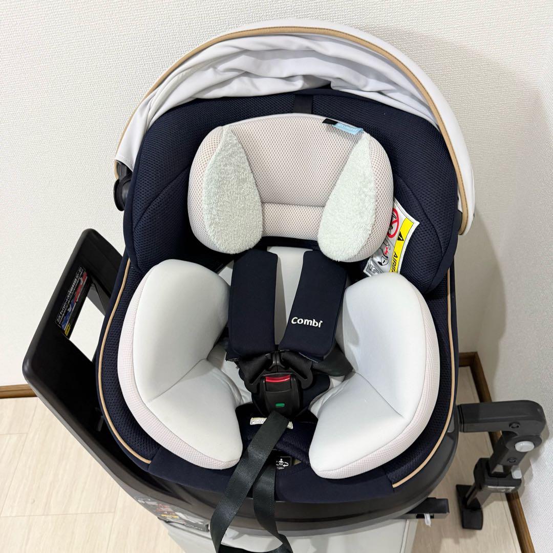 【美品】コンビクルムーヴスマート JL-590 チャイルドシート ISOFIX