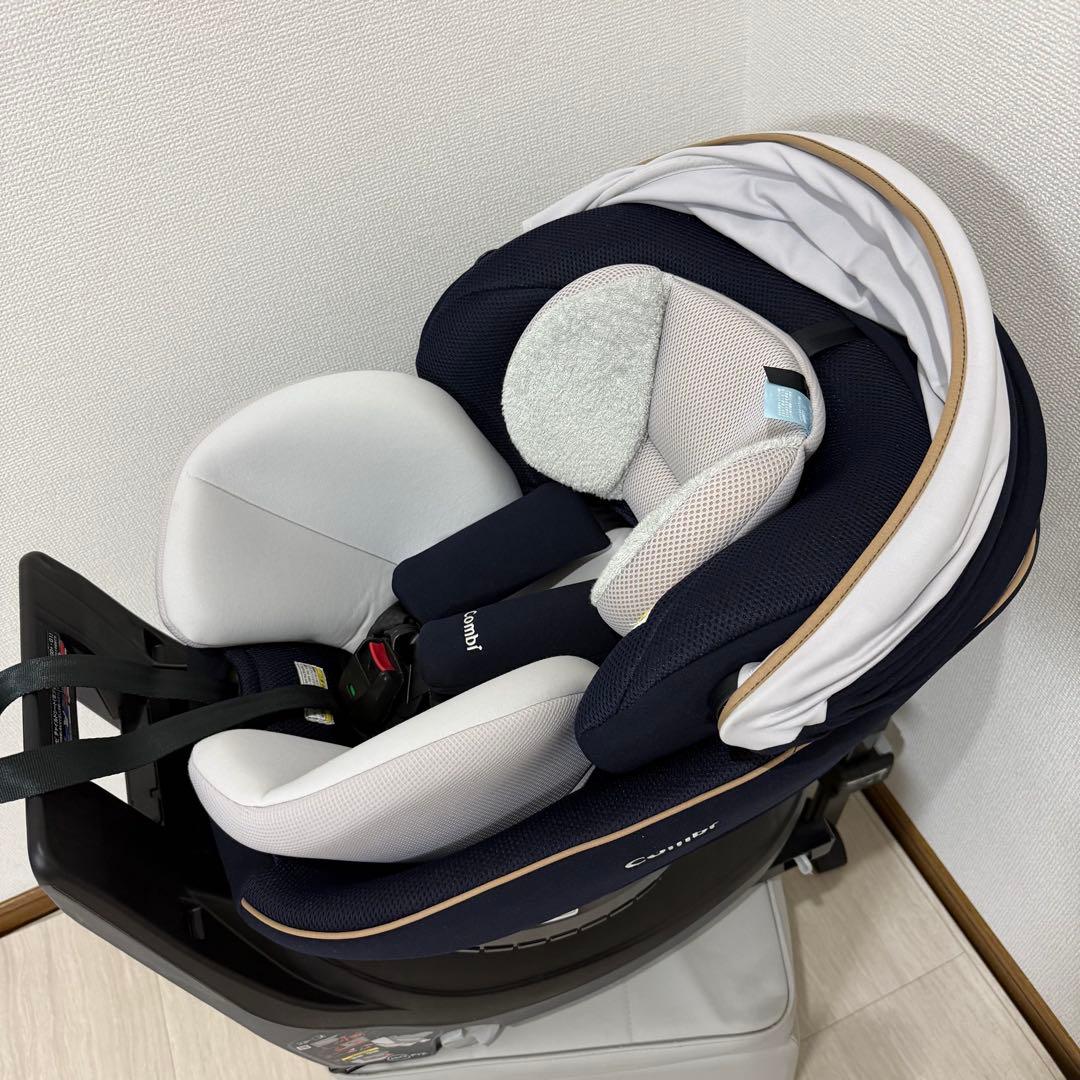 【美品】コンビクルムーヴスマート JL-590 チャイルドシート ISOFIX