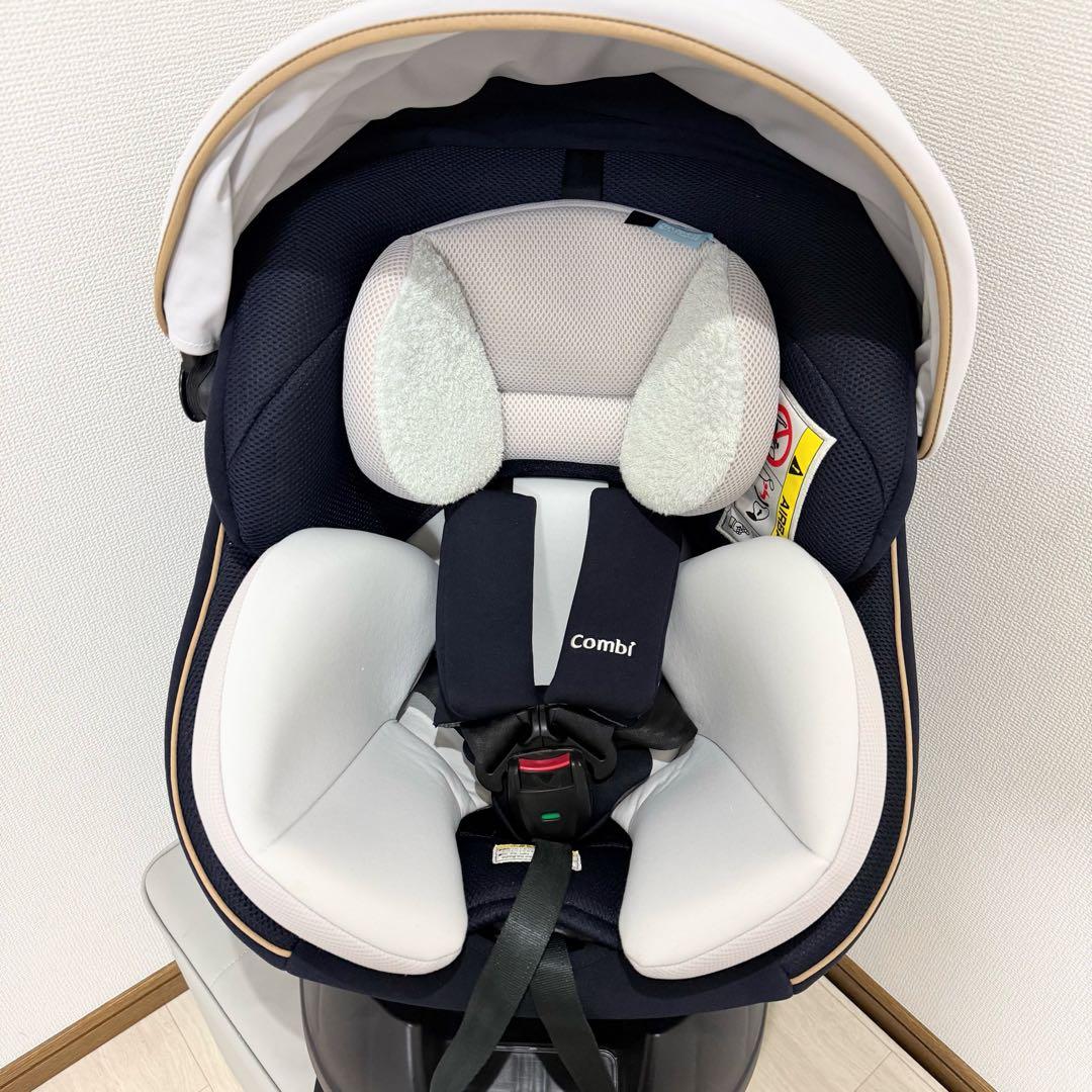 【美品】コンビクルムーヴスマート JL-590 チャイルドシート ISOFIX