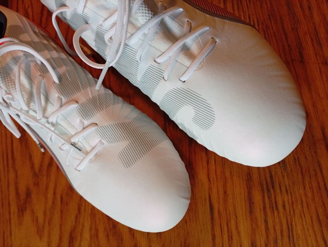 29cm プーマ　キング　アルティメット サッカー ホワイト/ピンク