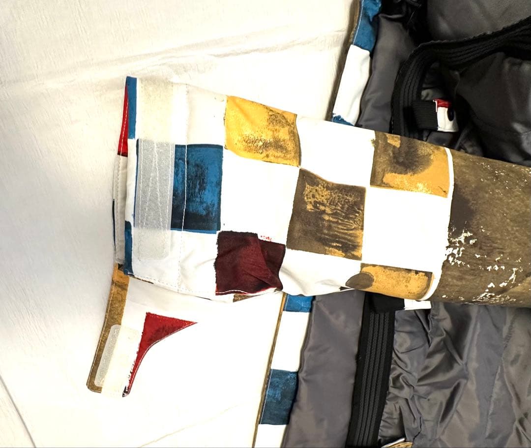 クイックシルバー.Burton 子供用スキー、スノボウェア