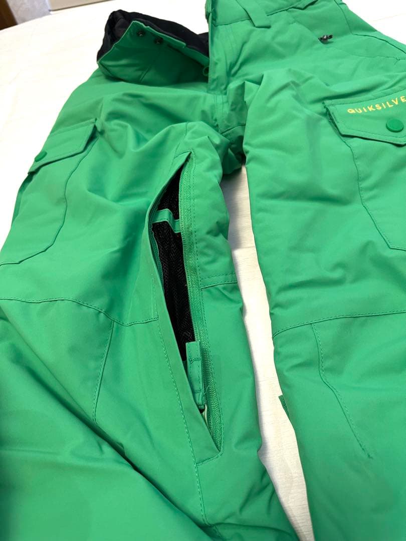 クイックシルバー.Burton 子供用スキー、スノボウェア