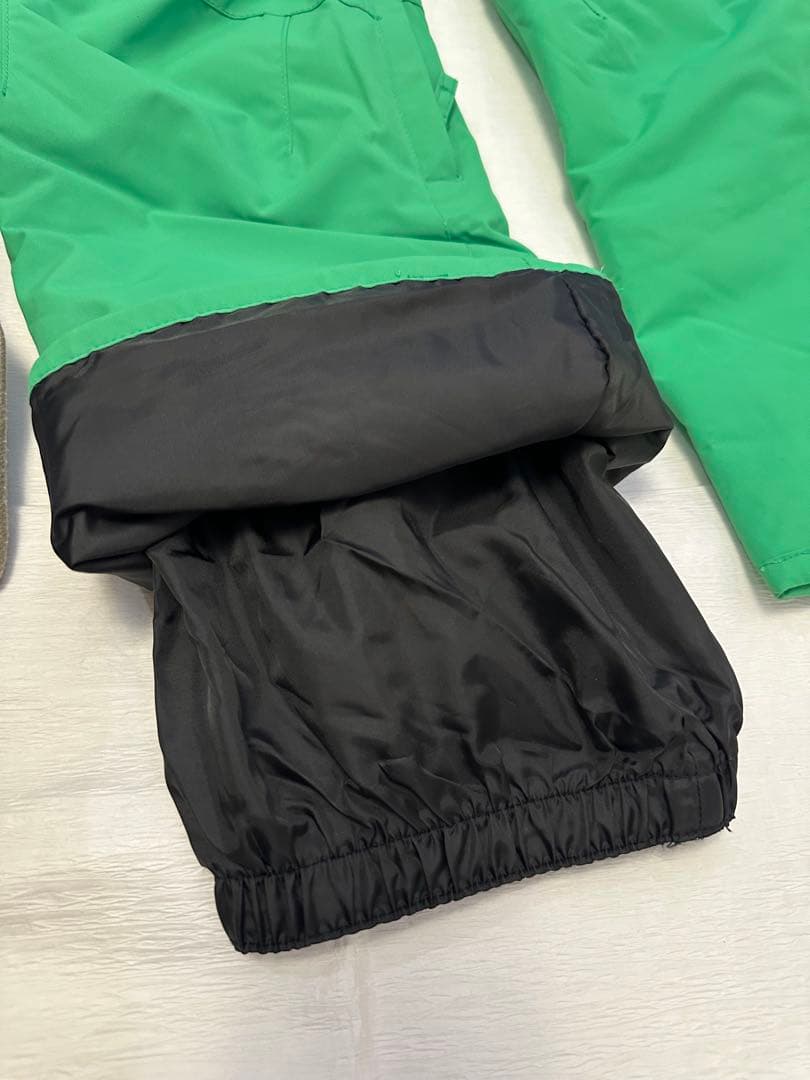 クイックシルバー.Burton 子供用スキー、スノボウェア