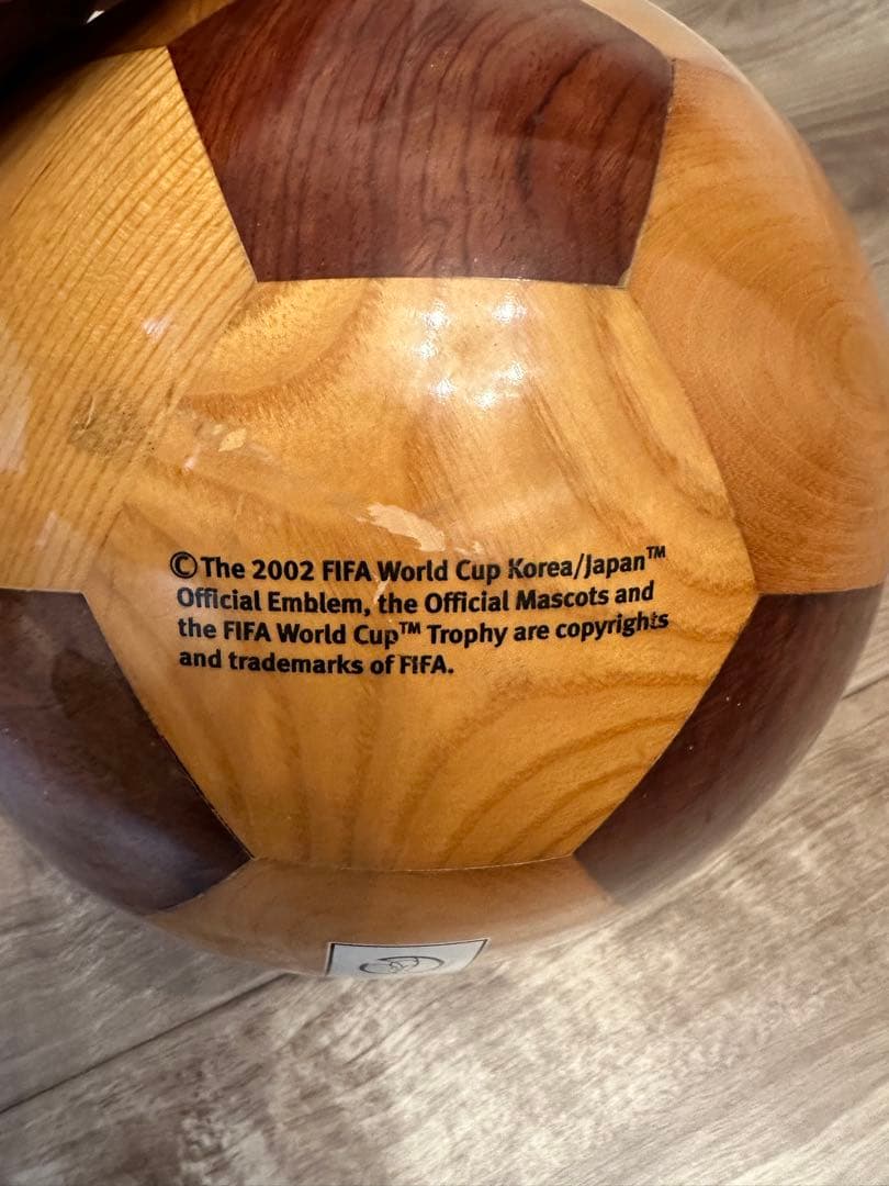 希少FIFA2002年日韓ワールドカップ木製サッカーボールmolten/5号