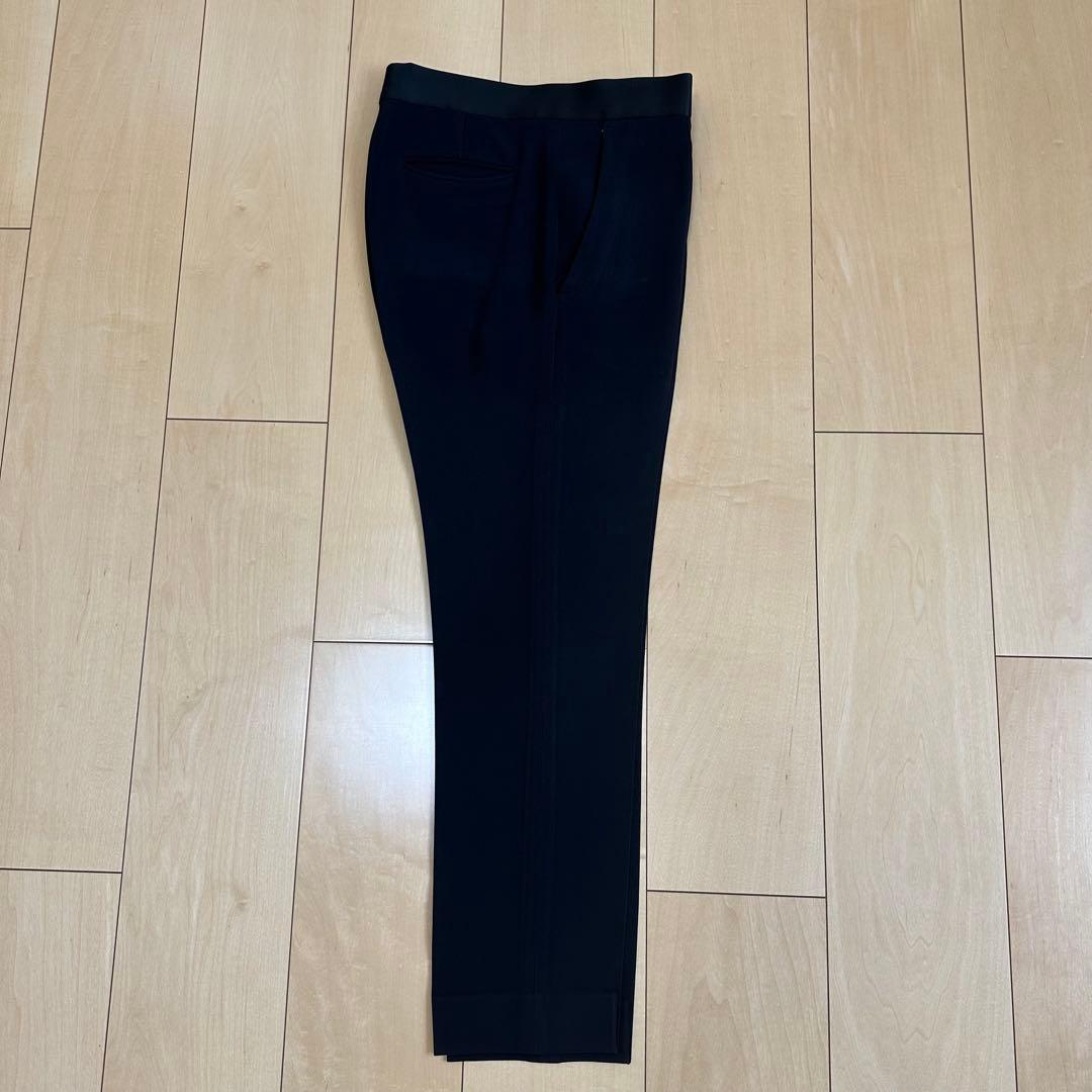 CELINE黒テーパードパンツ　フィービファイロ