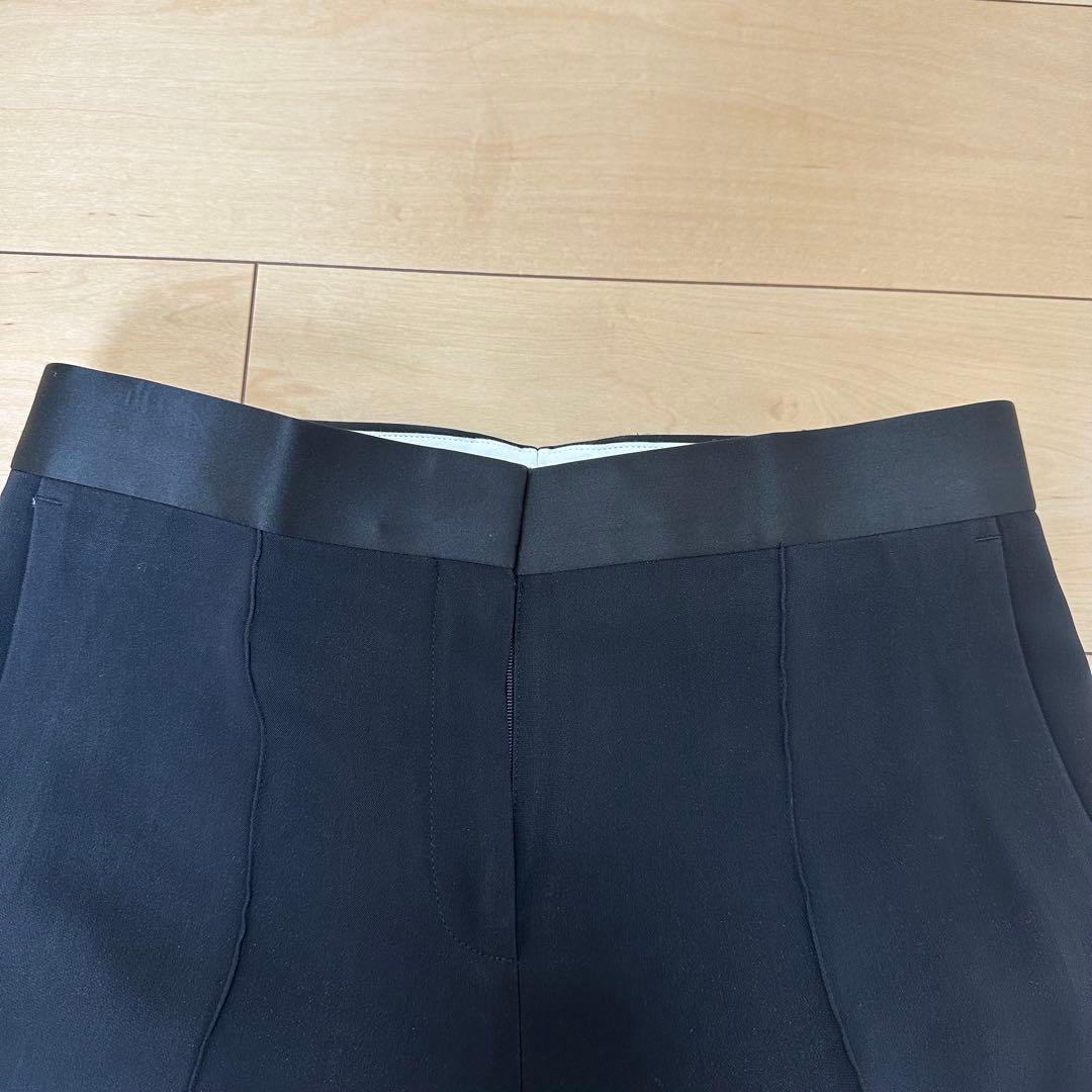 CELINE黒テーパードパンツ　フィービファイロ
