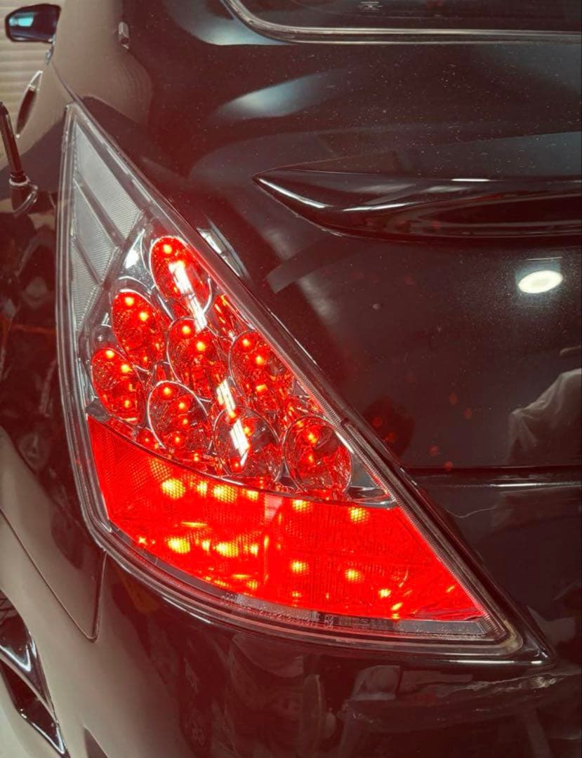 Z33 純正OP テールレンズ