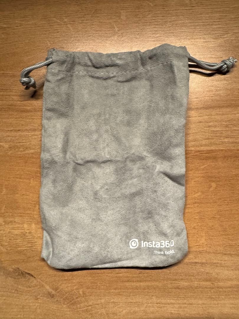 【Insta360 Flow Pro】スマートフォン用スタビライザー