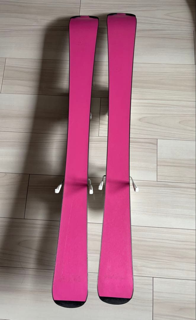 【ストック付き】STREULE100cmビンディング付きスキー板　女の子