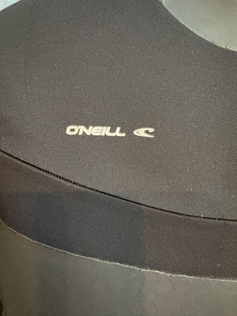 【新品】O'Neill セミドライスーツ MLBサイズ ブラック