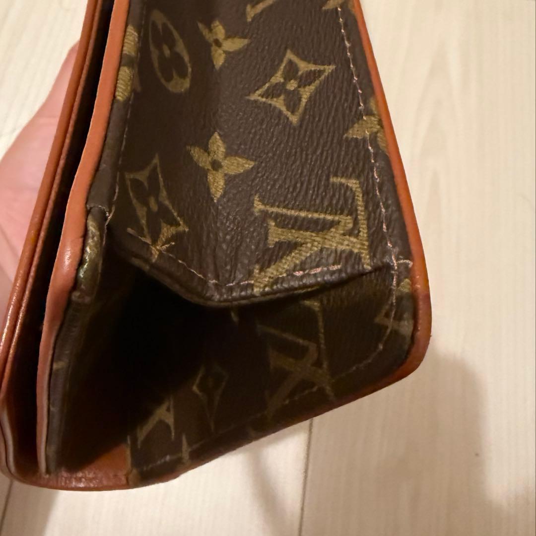【お値段交渉可】ルイヴィトン　クラッチバック　ポシェットダム　M51812