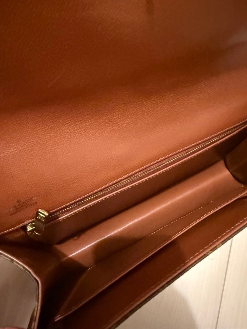 【お値段交渉可】ルイヴィトン　クラッチバック　ポシェットダム　M51812