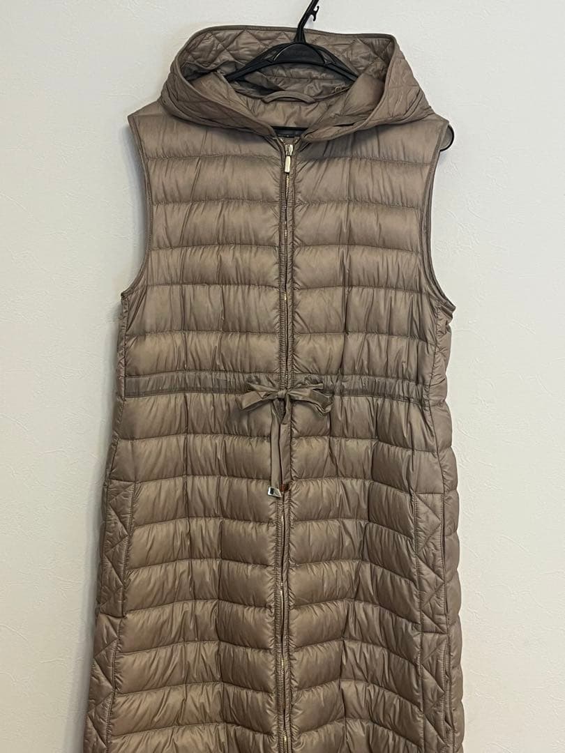 マックスマーラ Max Mara THE Cube ダウンコート ジレ