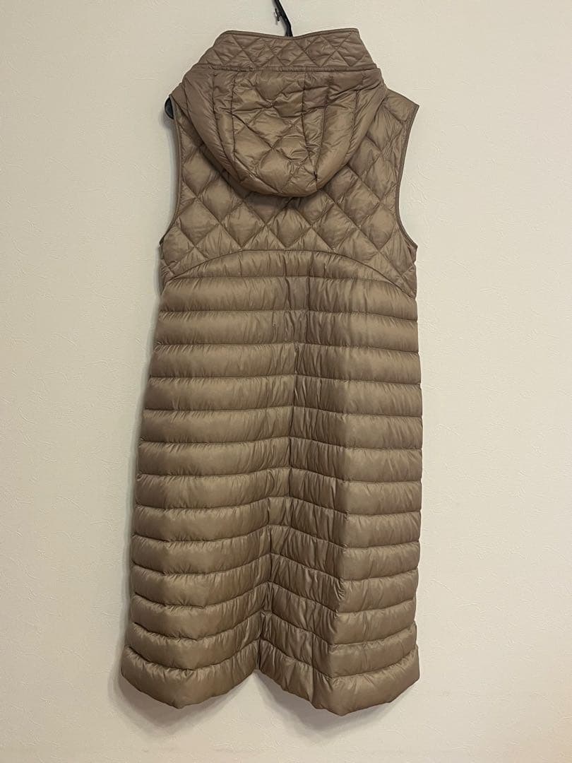 マックスマーラ Max Mara THE Cube ダウンコート ジレ