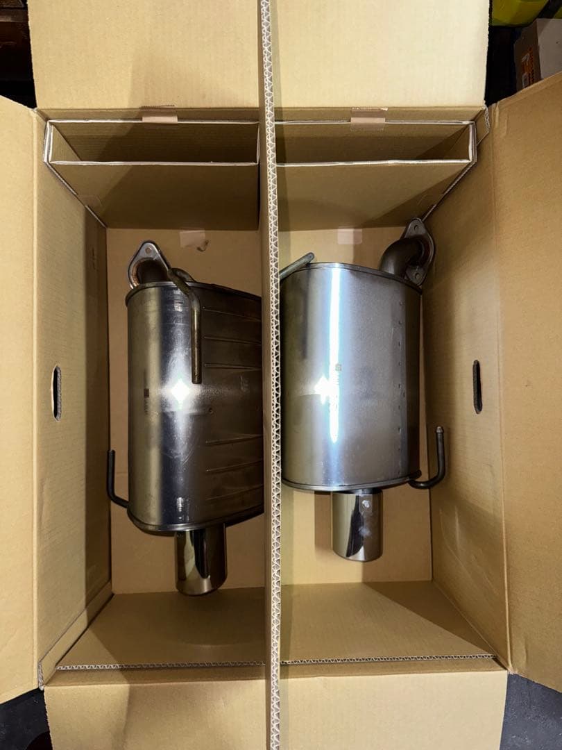 フォレスター　純正マフラー　左右セット