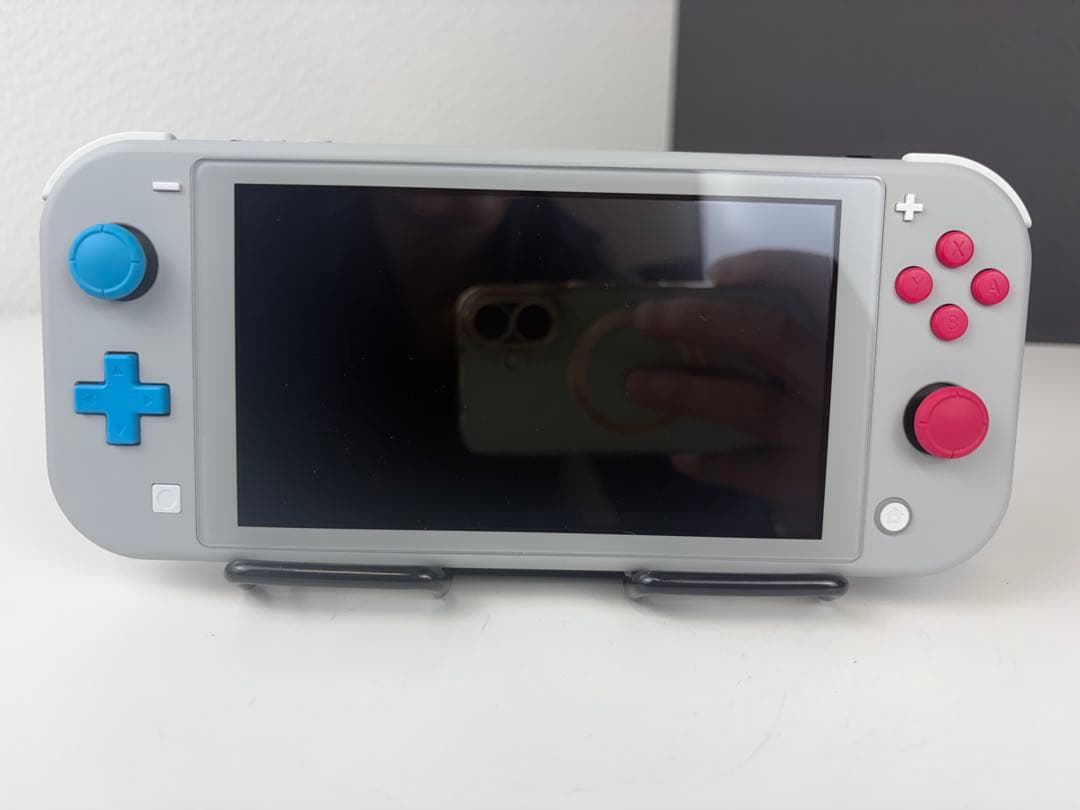 Nintendo Switch Lite 本体　ポケモン　ザシアン・ザマゼンタ