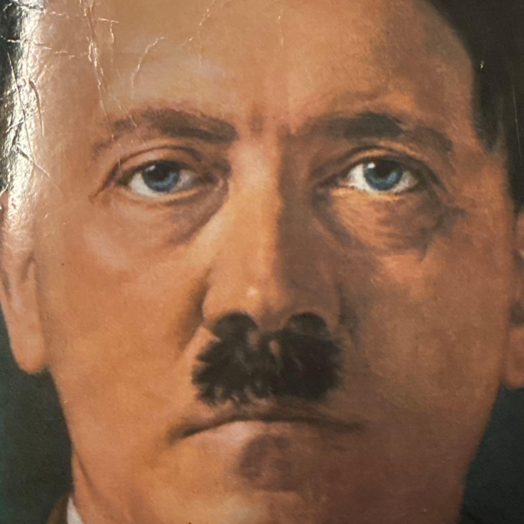 ヒトラー　JOACHIM FEST WW2 Penguin UK 英語本