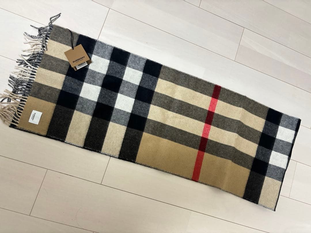 バーバリー リバーシブルカシミヤマフラー