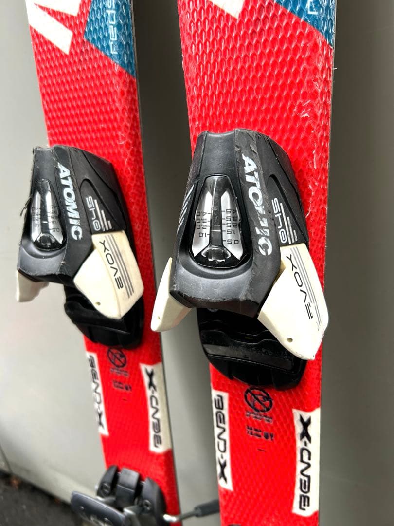 ATOMICアトミック 90cmスキー板　ノルディカ スキーブーツ オマケ