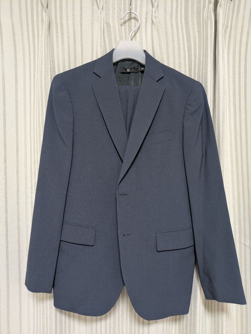 ユニクロ +J ダークグレー シングルブレスト スーツセットアップ