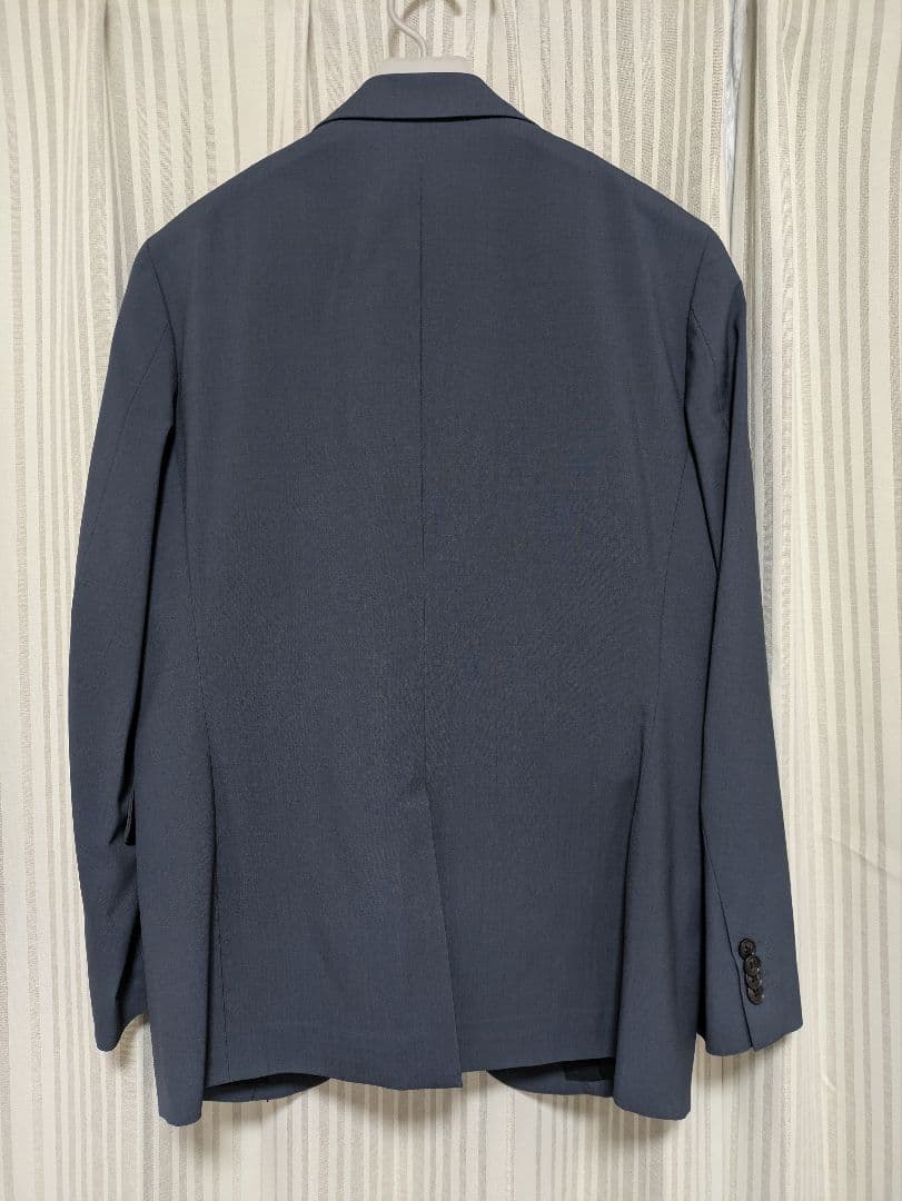 ユニクロ +J ダークグレー シングルブレスト スーツセットアップ