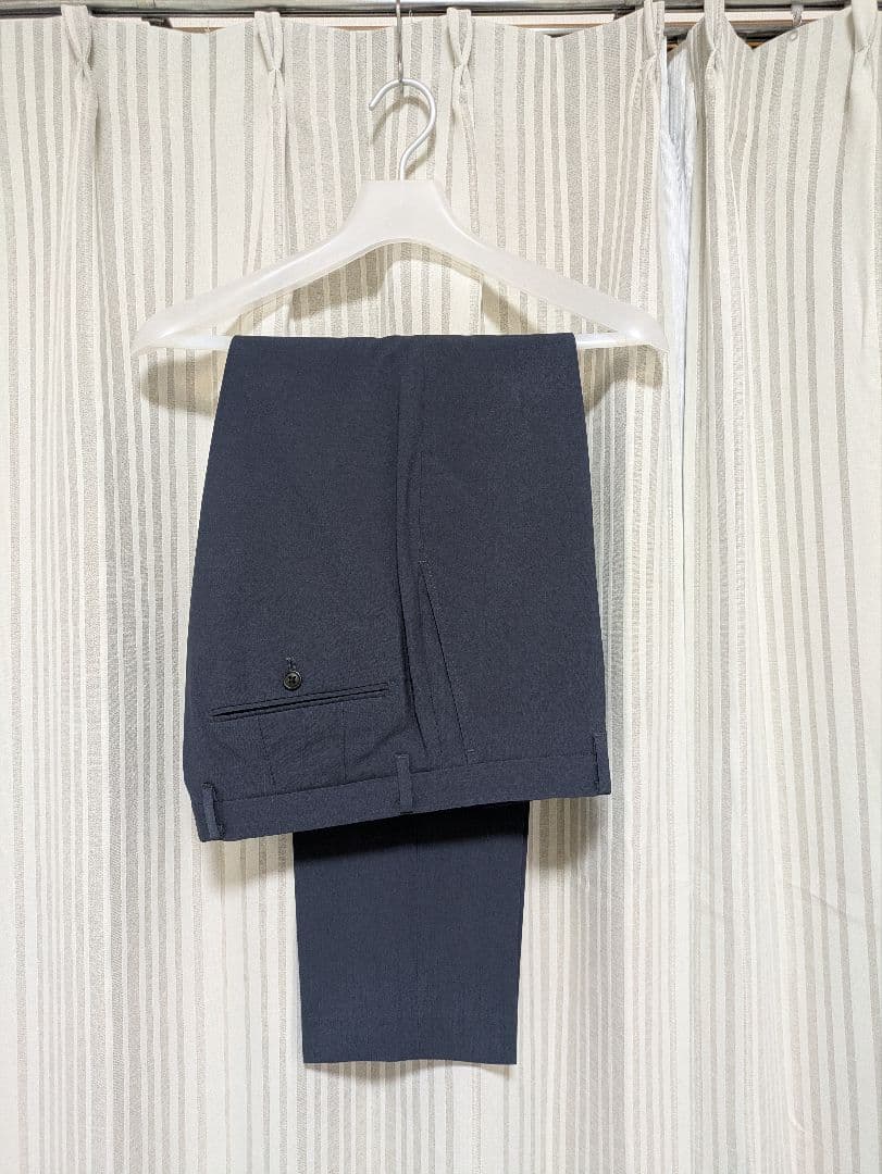 ユニクロ +J ダークグレー シングルブレスト スーツセットアップ