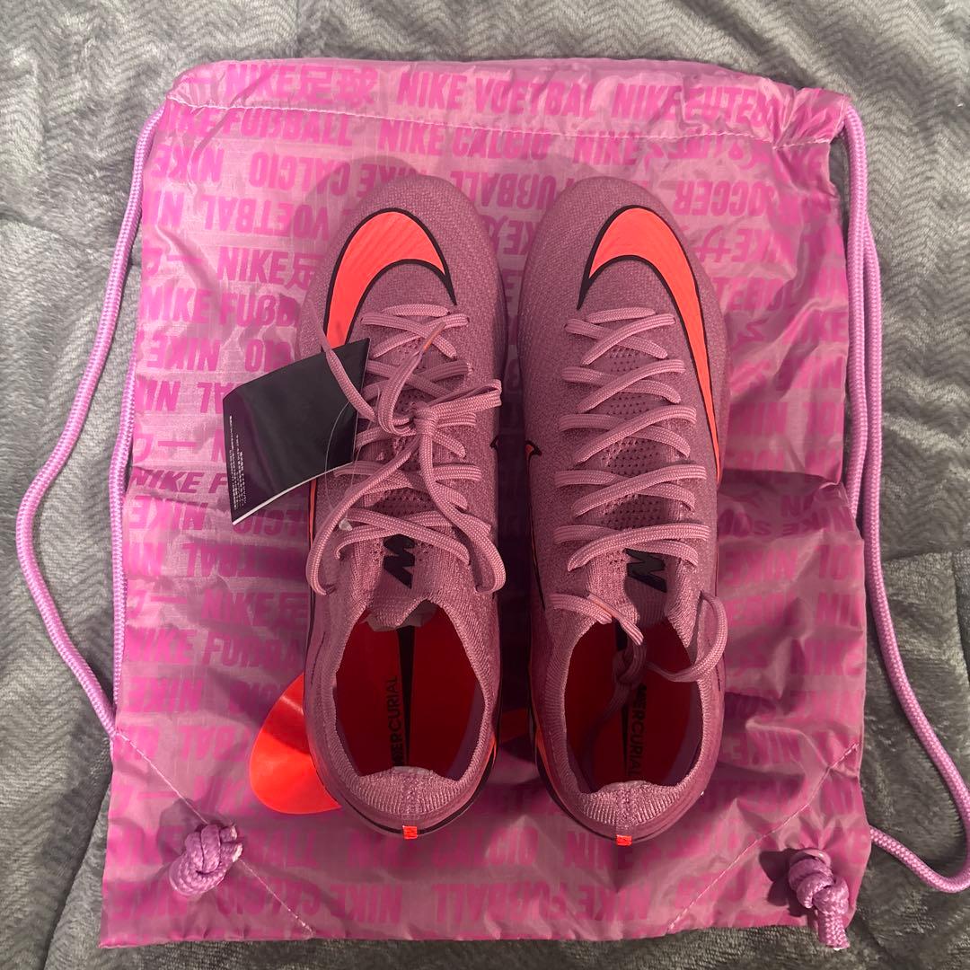 NIKE マーキュリアルFG