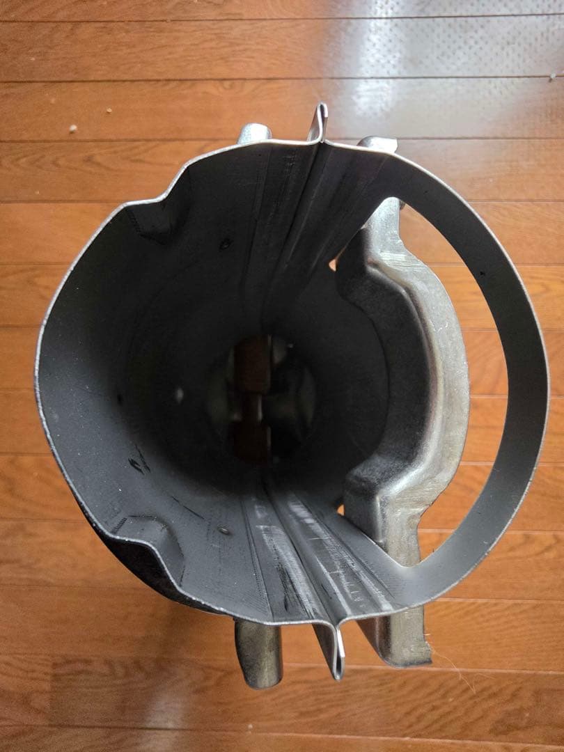 (新車外し)ランクル300ZX モデリスタ　マフラーカッター