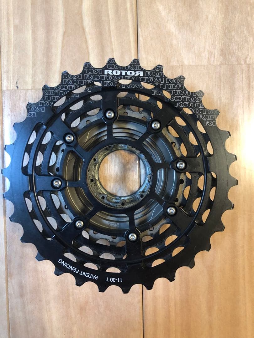 ROTOR UNO スプロケット11-30t ROAD