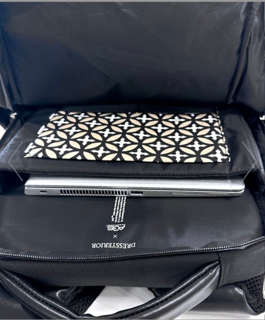 【DRESSTERIOR】ブラックリュック・バックパック