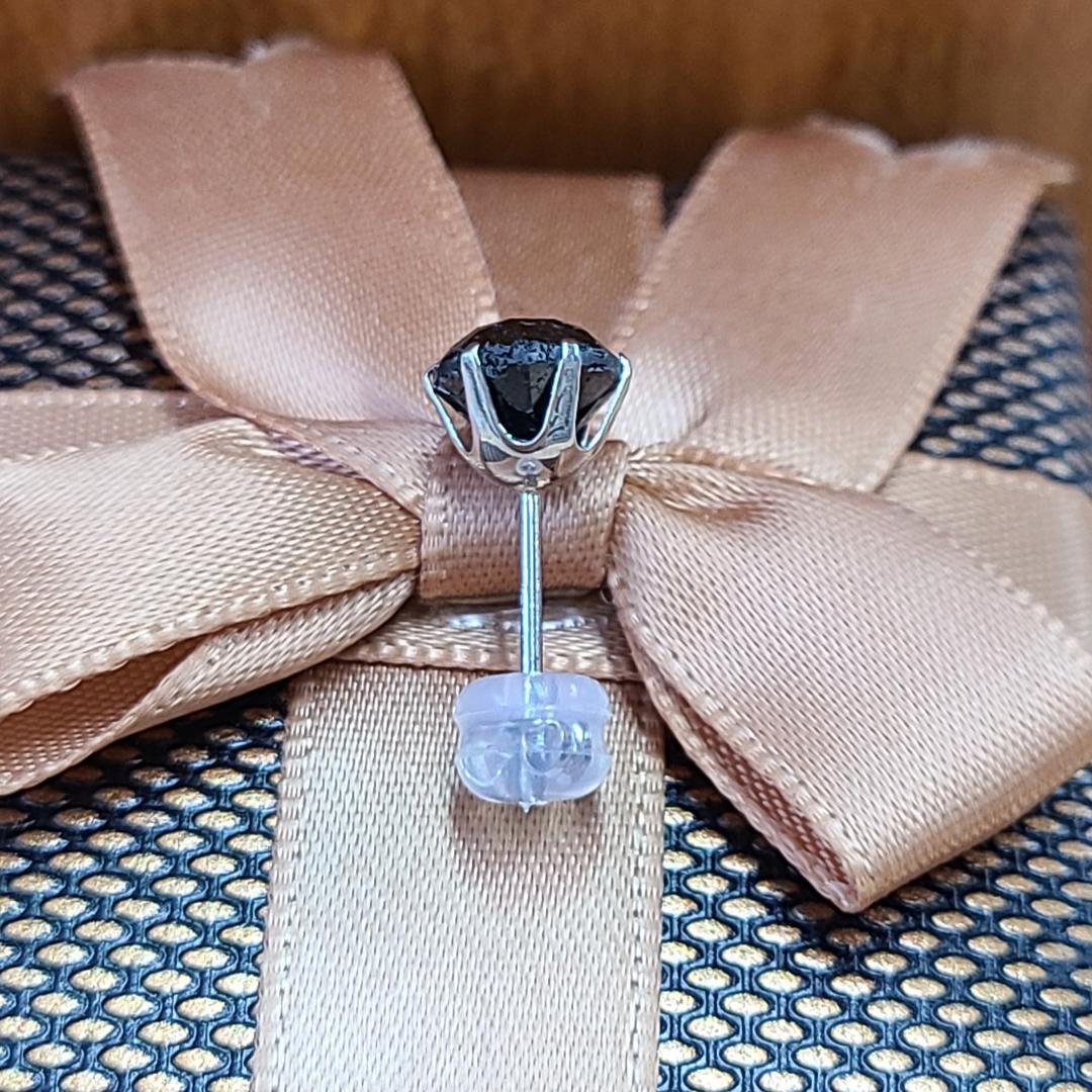 男女兼用 1.5ct ブラック ダイヤモンド Pt900 片耳 ピアス 鑑別