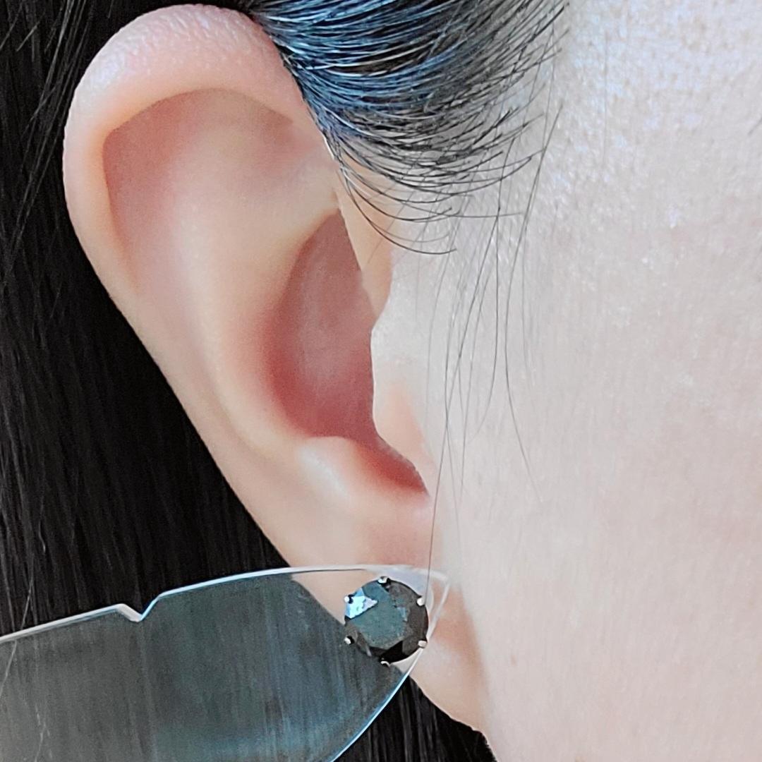 男女兼用 1.5ct ブラック ダイヤモンド Pt900 片耳 ピアス 鑑別