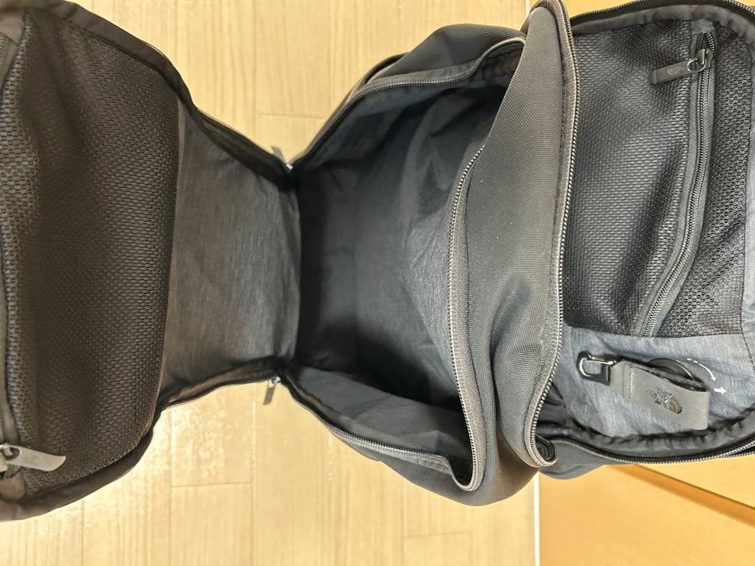 【かずロー】The North Face ブラックバックパック　ビジネス