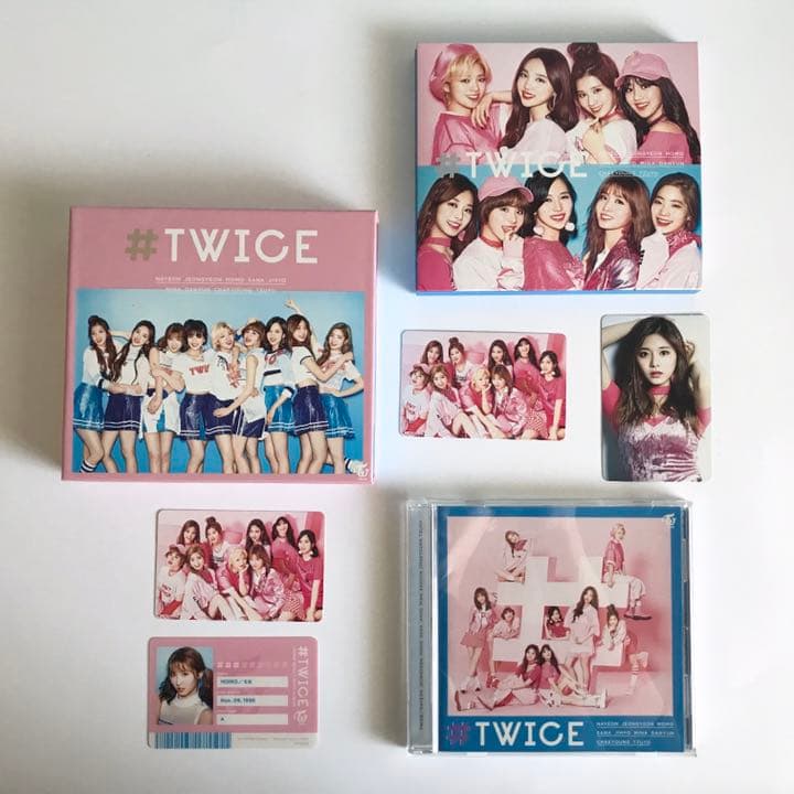 【TWICE】CD/トレカ/ポスターセット（デビュー〜初期）