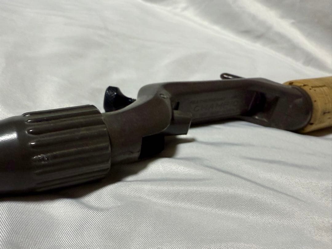 チャンピオングリップ　セミダブル　ザウルス　中古美品