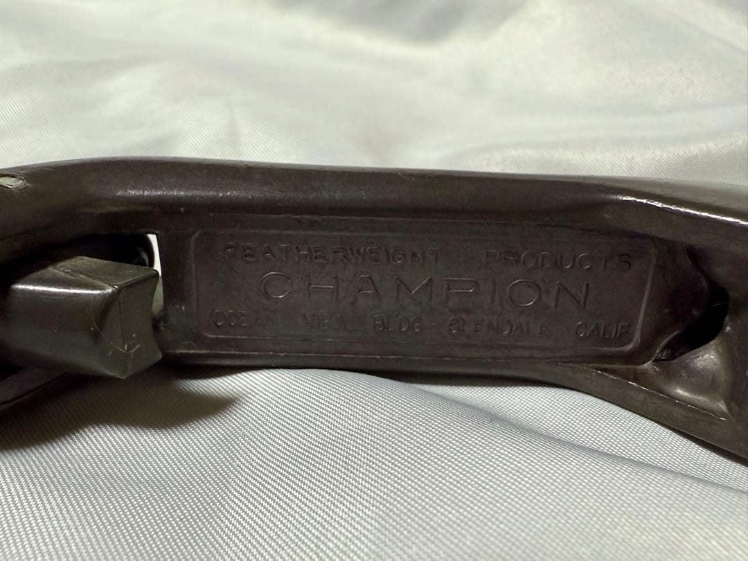 チャンピオングリップ　セミダブル　ザウルス　中古美品