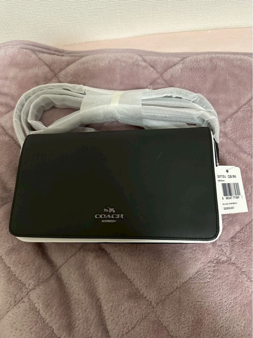 コーチ ショルダーバッグ　クロスボディ ブラック レザー