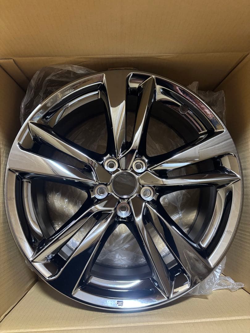 Nissan 19インチ ブラッククロームホイール v37SKYLINE