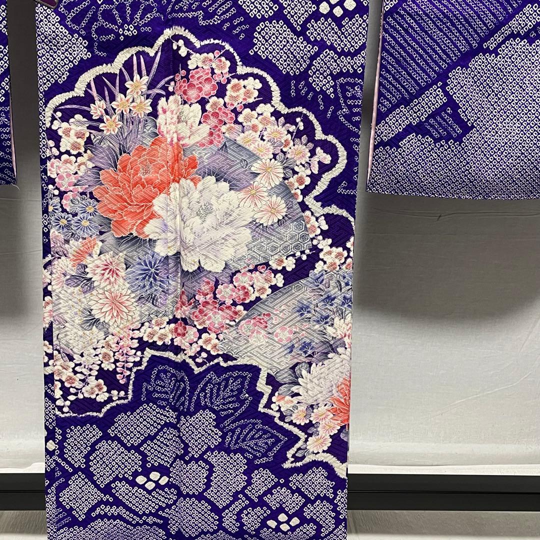 D858 振袖　絞り　花模様　正絹　着物　袷　極美品