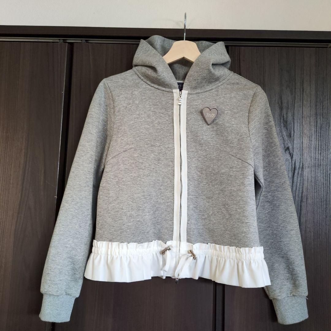 M'S GRACY エムズグレイシー ダンボールニットパーカー ブローチ付き