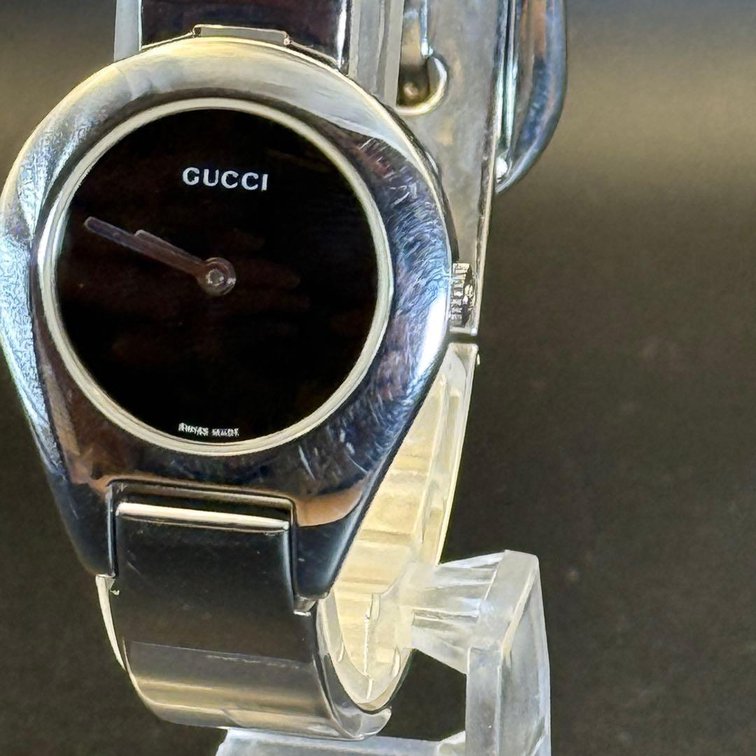 稼働品 GUCCI 6700L 稼働バングルウォッチ レディース　グッチ