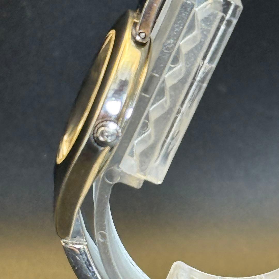 稼働品 GUCCI 6700L 稼働バングルウォッチ レディース　グッチ