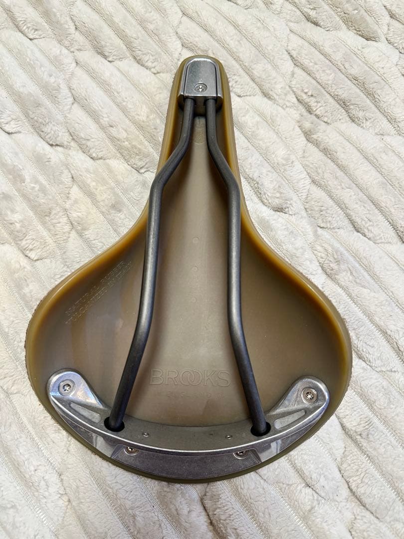 Brooks Cambium C17 ブラウン Barbourコラボ車