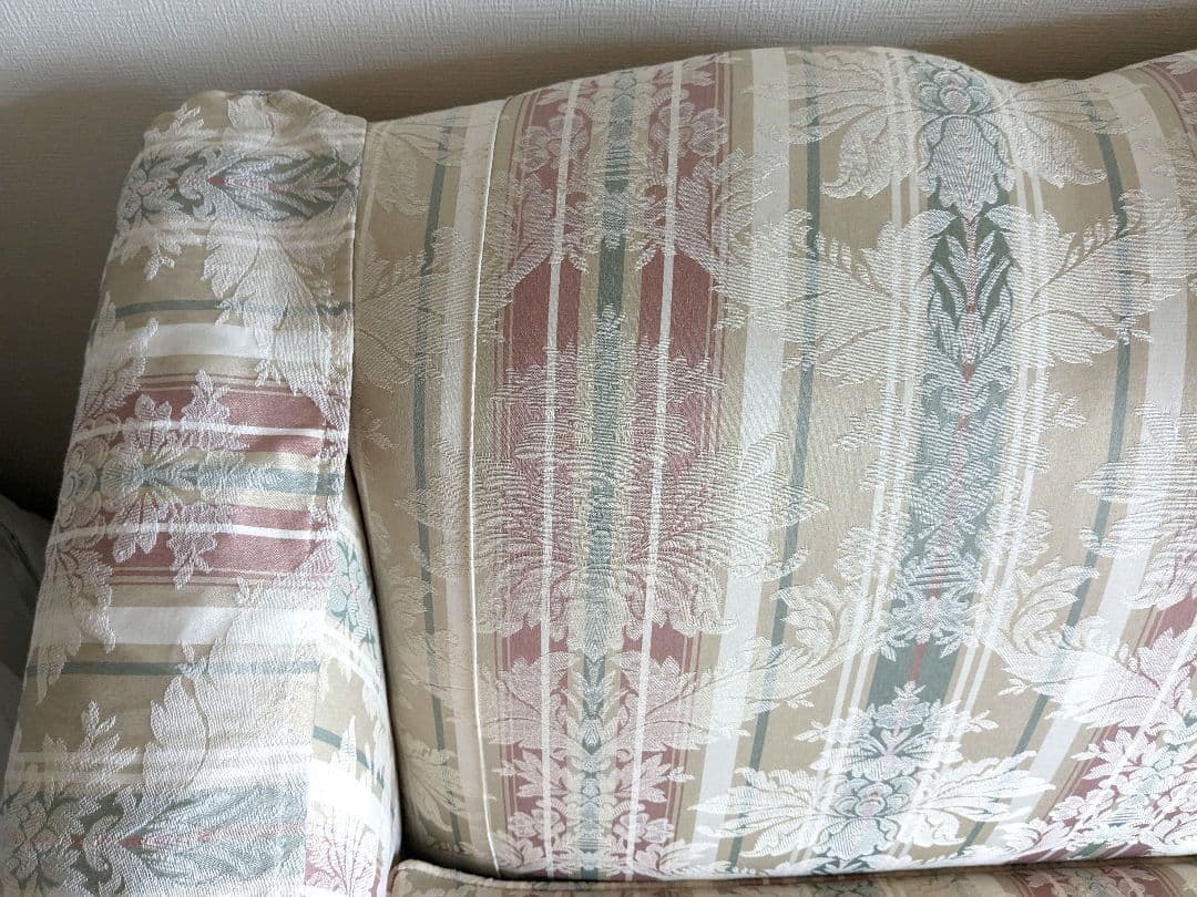 し*じ様 ソファー　IDC大塚家具　トーマスビル　ソファ〜最終〜5月6日迄！