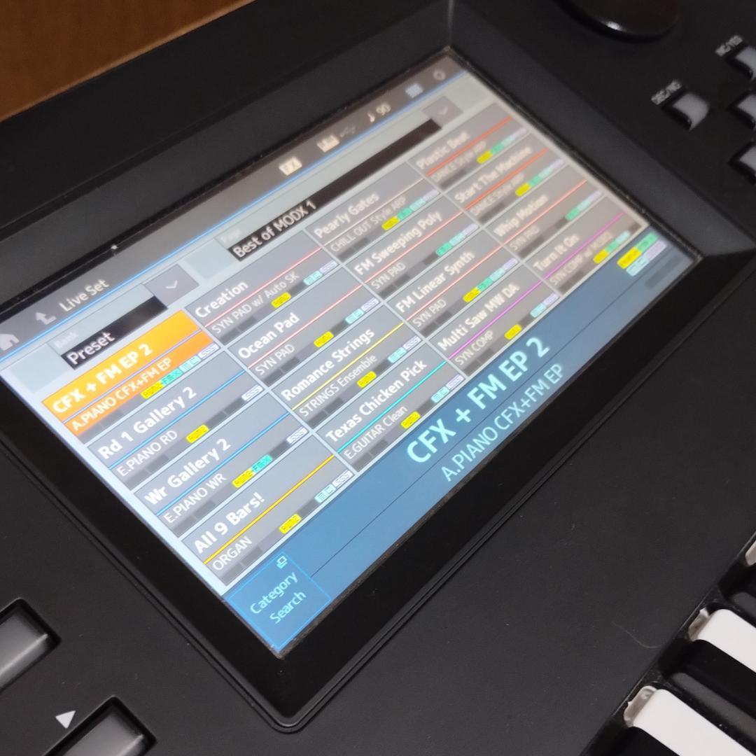 「 MODX６ 」YAMAHA・ミュージックシンセサイザー